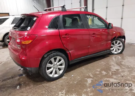2014 Mitsubishi Outlander Sport Es z USA, uszkodzony, nr VIN 4A4AP3AU9EE026957